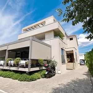 Affittacamere & Restaurant Matanovi Dvori, Sukošan